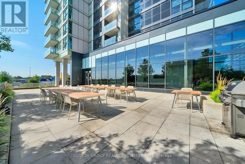 222 - 19 Singer Court, Toronto (Bayview Village), ON - Outdoor