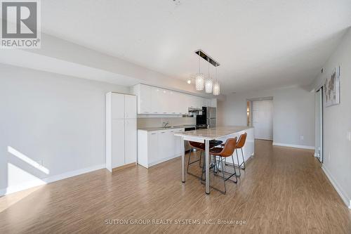 222 - 19 Singer Court, Toronto (Bayview Village), ON - Indoor