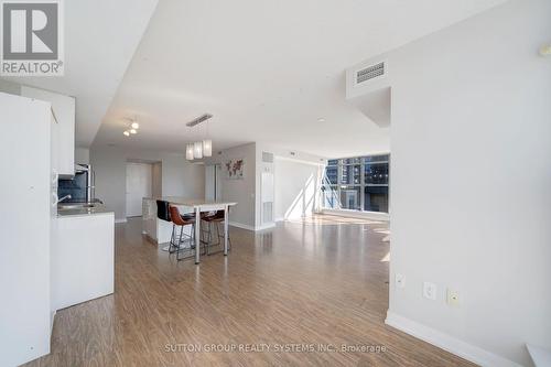 222 - 19 Singer Court, Toronto (Bayview Village), ON - Indoor