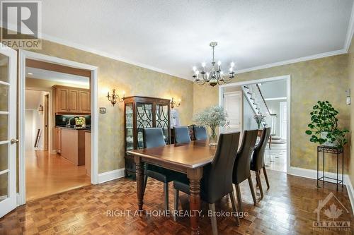 541 Montagu Place, Ottawa, ON - Indoor Photo Showing Dining Room