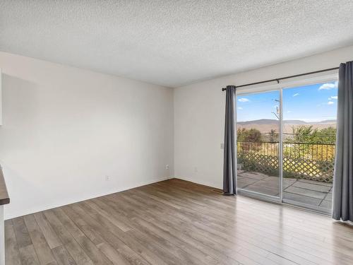 6-460 Dalgleish Drive, Kamloops, BC - Indoor Photo Showing Other Room