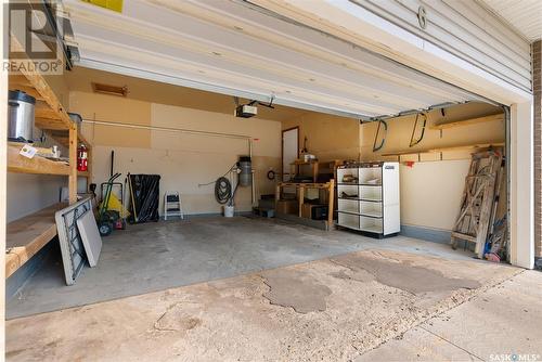 6 Wood Crescent, Regina, SK - Indoor Photo Showing Garage