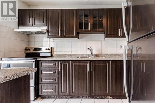 505 - 2121 Roche Court, Mississauga (Sheridan), ON - Indoor Photo Showing Kitchen With Stainless Steel Kitchen With Double Sink With Upgraded Kitchen