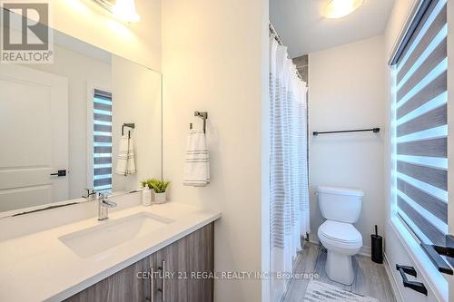 30 Rustic Oak Trail, North Dumfries, ON - Indoor Photo Showing Bathroom