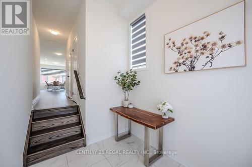 30 Rustic Oak Trail, North Dumfries, ON - Indoor Photo Showing Other Room