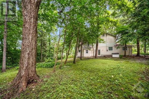 32 Ryeburn Drive, Ottawa, ON - Outdoor