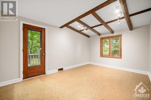 32 Ryeburn Drive, Ottawa, ON - Indoor Photo Showing Other Room