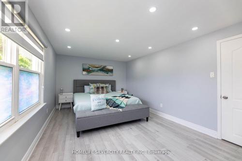 8 Bedford Crescent, Brampton (Avondale), ON - Indoor Photo Showing Bedroom