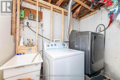 8 Bedford Crescent, Brampton (Avondale), ON - Indoor Photo Showing Laundry Room