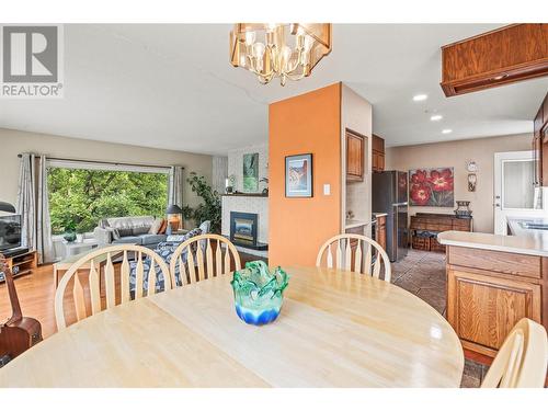 2002 36 Street, Vernon, BC - Indoor Photo Showing Dining Room