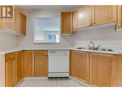 3320 Centennial Drive Unit# 209, Vernon, BC - Indoor Photo Showing Kitchen With Double Sink