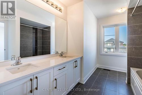 30 Union Boulevard, Wasaga Beach, ON - Indoor Photo Showing Bathroom