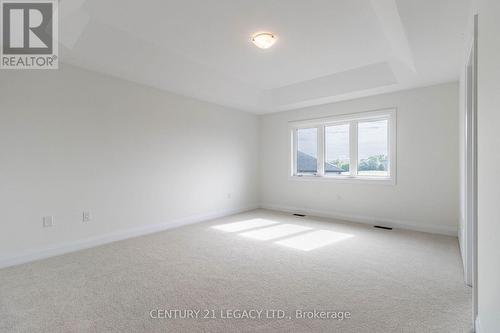 30 Union Boulevard, Wasaga Beach, ON - Indoor Photo Showing Other Room