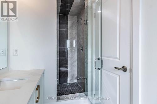 30 Union Boulevard, Wasaga Beach, ON - Indoor Photo Showing Bathroom