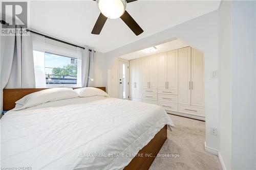 323 Kipling Avenue, Toronto (New Toronto), ON - Indoor Photo Showing Bedroom