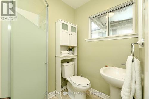 38 Grampian Crescent, Toronto (Humber Summit), ON - Indoor Photo Showing Bathroom