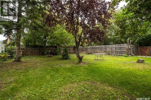 546 7Th Street E, Prince Albert, SK - Outdoor With Backyard