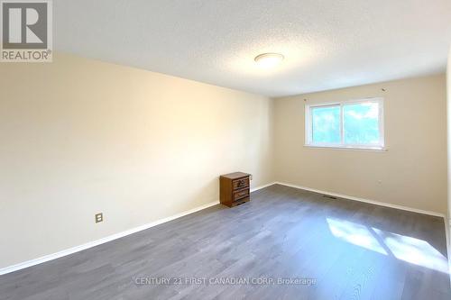 587 Gainsborough Road, London, ON - Indoor Photo Showing Other Room