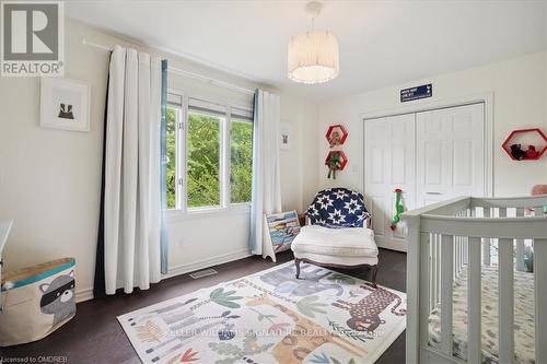 20 Craven Avenue, Burlington (Grindstone), ON - Indoor Photo Showing Bedroom