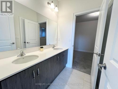 12 Carlinds Crescent, Whitchurch-Stouffville (Ballantrae), ON - Indoor Photo Showing Bathroom