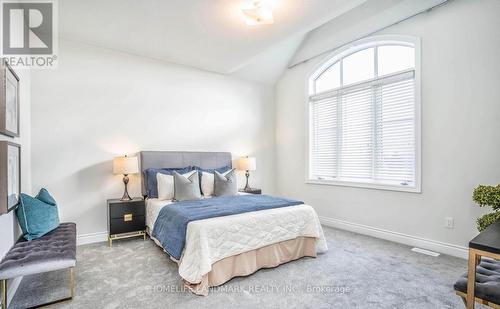 12 Carlinds Crescent, Whitchurch-Stouffville (Ballantrae), ON - Indoor Photo Showing Bedroom