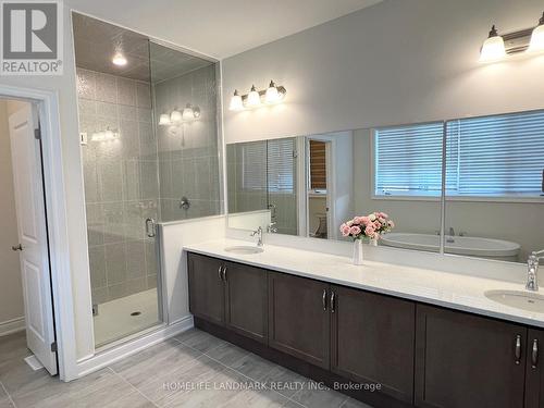 12 Carlinds Crescent, Whitchurch-Stouffville (Ballantrae), ON - Indoor Photo Showing Bathroom