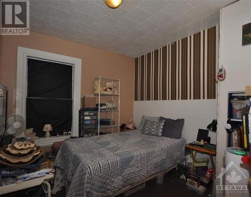 155 Beckwith Street N, Smiths Falls, ON - Indoor Photo Showing Bedroom