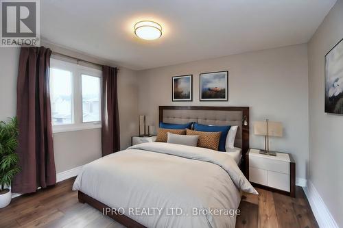 107 Spring Forest Square, Toronto (Agincourt South-Malvern West), ON - Indoor Photo Showing Bedroom