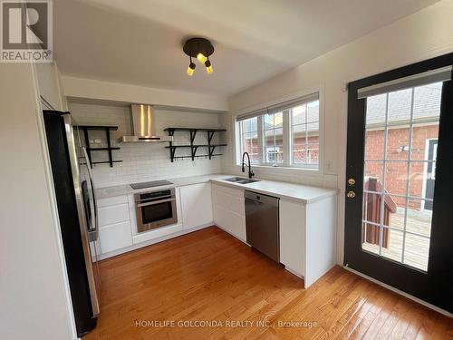 731 Cornell Rouge Boulevard, Markham (Cornell), ON - Indoor Photo Showing Kitchen With Double Sink