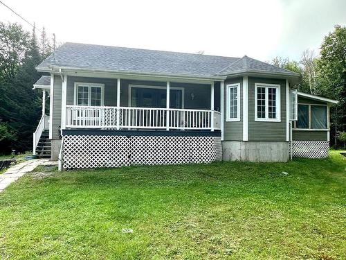 FaÃ§ade - 1095 Ch. Des Bouleaux, Nominingue, QC - Outdoor With Deck Patio Veranda