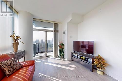 2002 - 88 Sheppard Avenue E, Toronto (Willowdale East), ON - Indoor Photo Showing Living Room