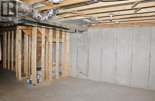 7197 Parsa Street E, Niagara Falls, ON - Indoor Photo Showing Basement