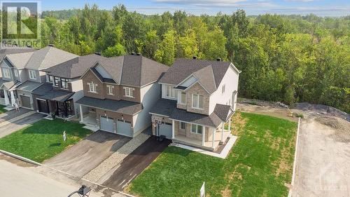 655 Persimmon Way, Ottawa, ON - Outdoor