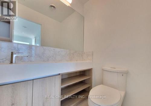 4615 - 319 Jarvis Street, Toronto, ON - Indoor Photo Showing Bathroom