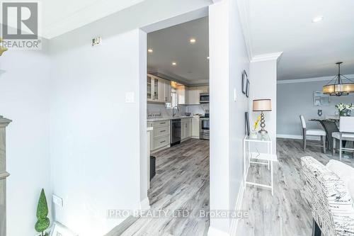 2639 Sherhill Drive, Mississauga, ON - Indoor