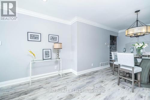 2639 Sherhill Drive, Mississauga, ON - Indoor Photo Showing Dining Room