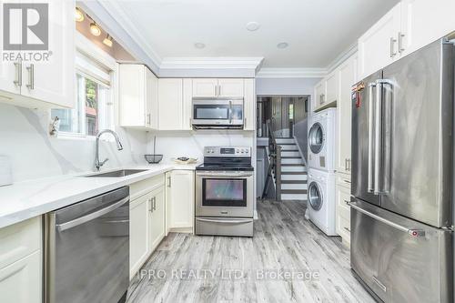 2639 Sherhill Drive, Mississauga (Clarkson), ON - Indoor Photo Showing Kitchen With Stainless Steel Kitchen