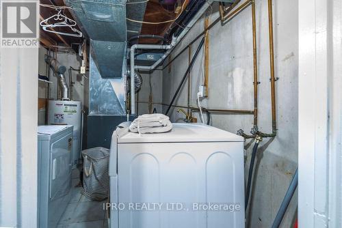 2639 Sherhill Drive, Mississauga, ON - Indoor Photo Showing Laundry Room