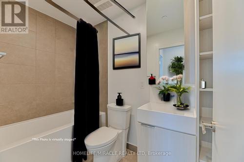 301 - 370 Martha Street, Burlington (Brant), ON - Indoor Photo Showing Bathroom