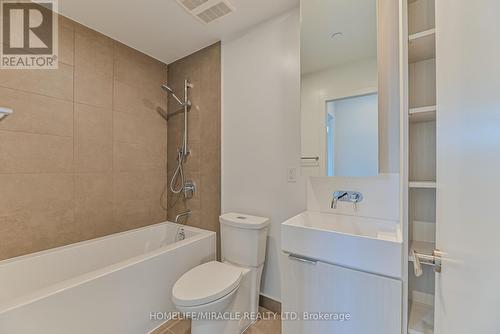 301 - 370 Martha Street, Burlington (Brant), ON - Indoor Photo Showing Bathroom