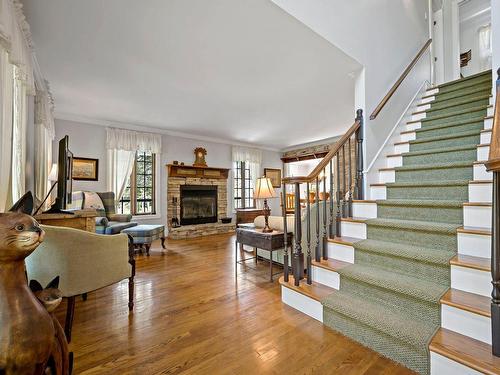 Escalier - 110 7E Rang, Mont-Tremblant, QC - Indoor Photo Showing Other Room With Fireplace