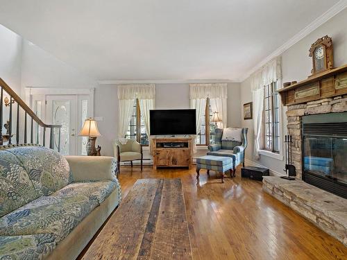 Salon - 110 7E Rang, Mont-Tremblant, QC - Indoor Photo Showing Living Room With Fireplace