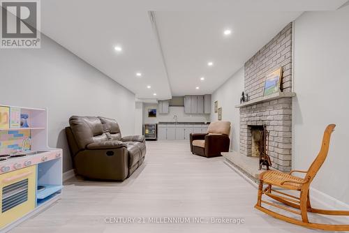 40 Parkend Avenue, Brampton (Brampton South), ON - Indoor With Fireplace