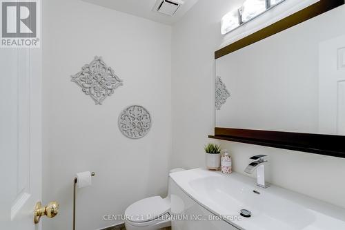 40 Parkend Avenue, Brampton (Brampton South), ON - Indoor Photo Showing Bathroom