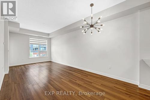 226 - 216 Oak Park Boulevard, Oakville, ON - Indoor Photo Showing Other Room