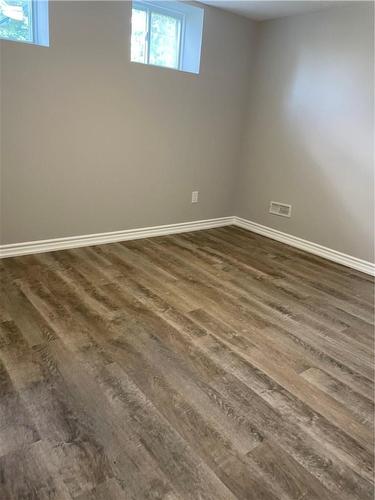 117 Organ Crescent|Unit #2, Hamilton, ON - Indoor Photo Showing Other Room