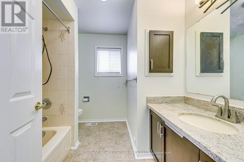 3544 Wass Crescent, Oakville, ON - Indoor Photo Showing Bathroom