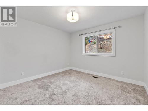 600 Thorneloe Road, Kelowna, BC - Indoor Photo Showing Other Room