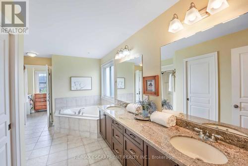 465 Carrie Avenue, Fort Erie, ON - Indoor Photo Showing Bathroom