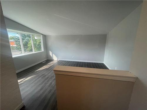 39 Lawfield Drive|Unit #1, Hamilton, ON - Indoor Photo Showing Other Room